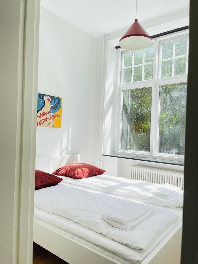 Aday - Aalborg Mansion - Open Bright Apartment With Garden エクステリア 写真